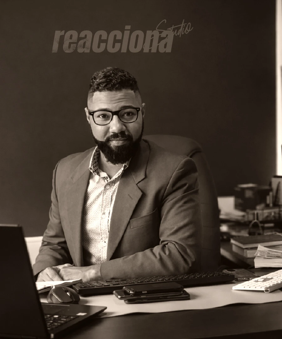 Grabación de contenido de video marketing en Santo Domingo — Reacciona Studio